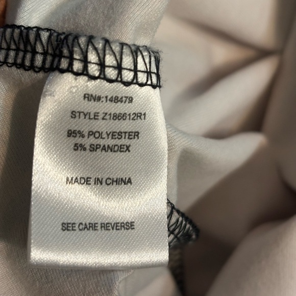 AZALEA Floral Detail Shift Dress - Picture 5 of 5